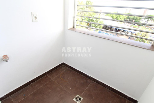 Imagen 9 de 9 de Apartamento En Venta De 1 Dormitorio En La Blanqueada (ref: Ast-2230)