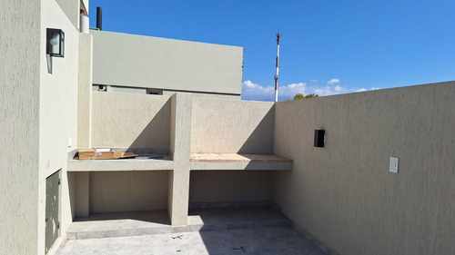 Venta A Estrenar Dpto 2 Dormitorios Mendoza
