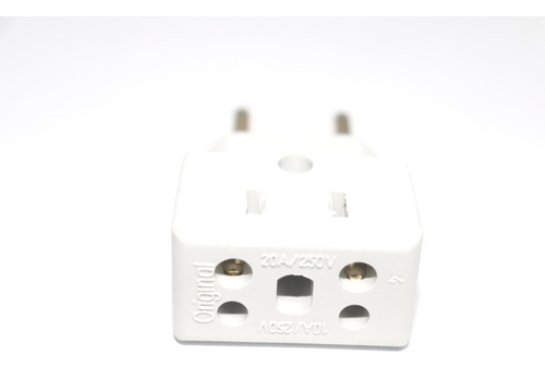 1 - Adaptador De Tomada Para 10a / 20a Bob
