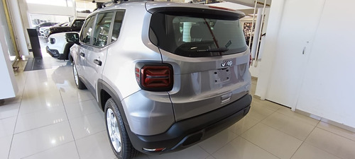 Imagen 6 de 25 de Jeep Renegade Sport At 1.8lts 4x2 0km 2023