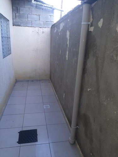 Imagem 3 de 12 de Casa Na Praia Grande, Barata R$120.000
