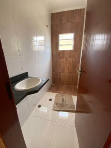 Imagem 11 de 11 de Casa No Bairro Tupy, Em Itanhém, Litoral Sul De São Paulo, Localizado Lado Praia, Ficando À 1.500 Metros Do Mar. Imóvel Com 150 M² De Área Total, Sendo 80 M² De Área Construída. Possui Piscina, Churra