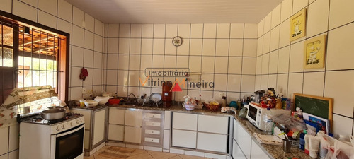 Imagem 11 de 15 de Fazenda/sítio/chácara Em Santa Terezinha - Itatiaiuçu - 13763