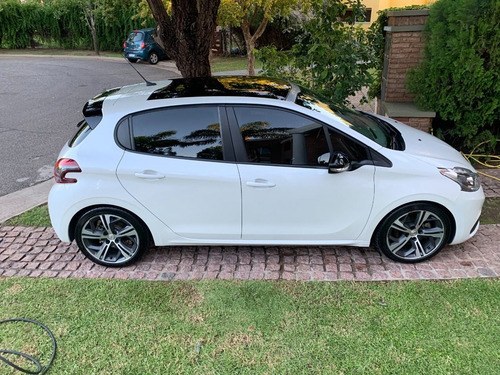 Peugeot 208 Gt 2018