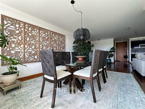 Amplio Departamento Venta 3 Dorm. 2 E. Bicentenario Vitacura