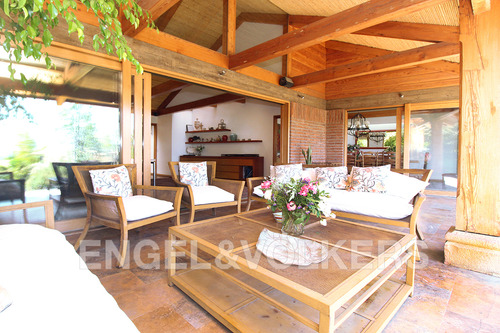 Arriendo Gran Casa Con Cancha De Tenis