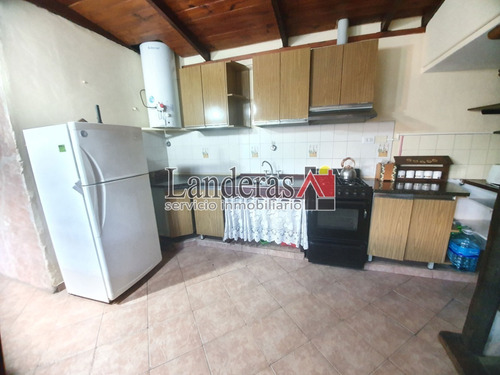 Imagen 5 de 30 de Casa 5 Amb. - Lote Propio De 10 X 40 - Todos Los Servicios Conectados!!