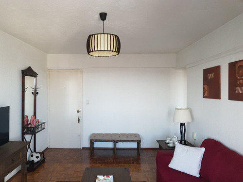 Dueño Alquila Luminoso Apartamento Con Vista Panorámica A La Bahía En El Corazón De Paso Molino.