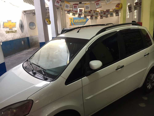 Fiat Idea 2014 1.4 Attractive Flex 5p