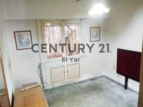 Imagen 9 de 18 de Casa En Venta 7 Ambientes En Villa Lugano