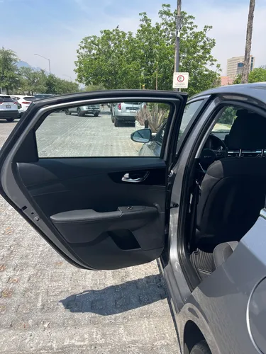 Kia Forte 2.0 Ex At