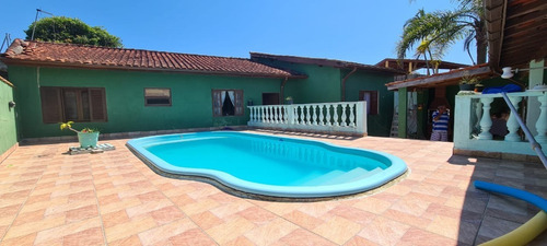 Imagem 3 de 25 de Casa Com Piscina, À 100 Metros Do Mar, No Jardim Das Palmeiras Em Itanhaém, Com Edícula, Área De Lazer Com Churrasqueira, Lavanderia