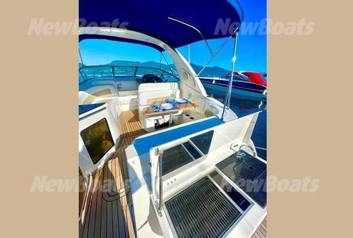 Imagem 7 de 15 de Bayliner 310 2014 Carreta, Bote, Gerador, 200 Horas