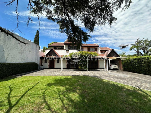 760 Mts. De Lote En Una De Las Mejores Zonas De Castelar N