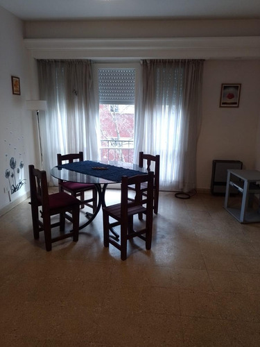 Departamento En Venta Ambiente Y Medio Zona Centro