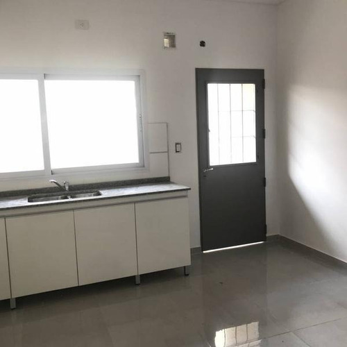 Imagen 8 de 28 de Duplex 4 Ambientes 2 Plantas A Estrenar - Carapachay