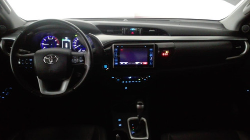 Imagen 4 de 10 de Toyota 2018 Hilux L/16 2.8 Dc 4x2 Tdi Srx At6