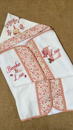 Toalha De Banho Com Capuz Bordada Personalizada Bebê Branco