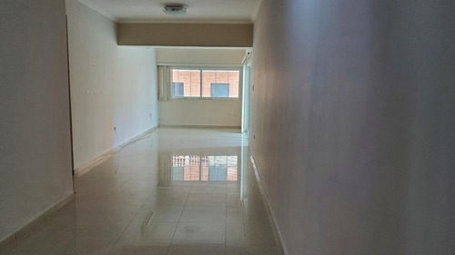 Imagen 3 de 18 de Apartamento En Alquiler En La Urbanizacion La Trigaleña Valencia Carabobo