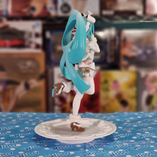 Figura Anime Vocaloid: Hatsune Miku Sweets Sweets Series (Usado)