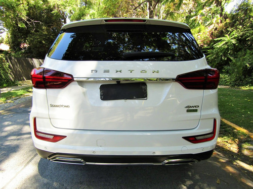 SsangYong Rexton Limited Plus 4x4 2.2 AT