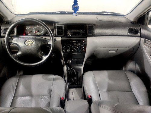 Imagem 12 de 15 de Corolla Xei 2003 Completo Câmbio Manual