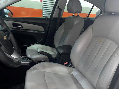 Imagem 8 de 11 de Chevrolet Cruze 1.8 Ltz 16v Flex 4p Automático 2013/2014