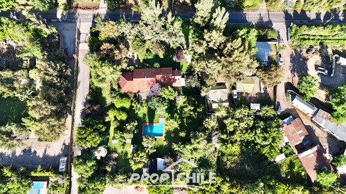 Casa Y Cabañas En Pirque En Venta. (93819)