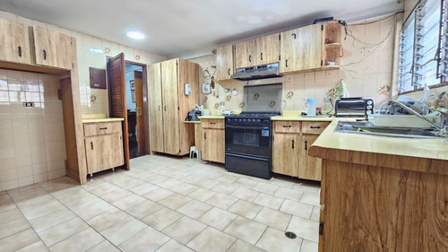 Casa En Venta Urbanización El Castaño