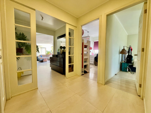 Moderna Y Funcional Casa En Parcelación Con Increíble Vista