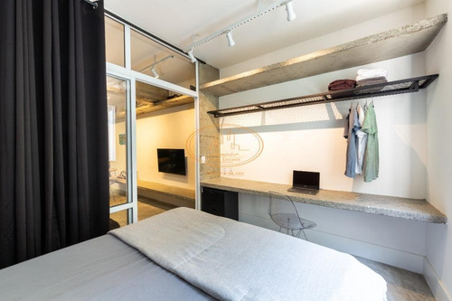 Apartamento Com 1 Dormitório(s) Localizado(a) No Bairro Pinheiros Em São Paulo / São Paulo - 18528:927178