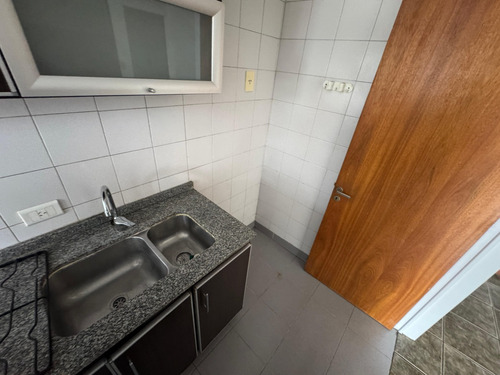 Alquiler Departamento 3 Ambientes, Sarandí