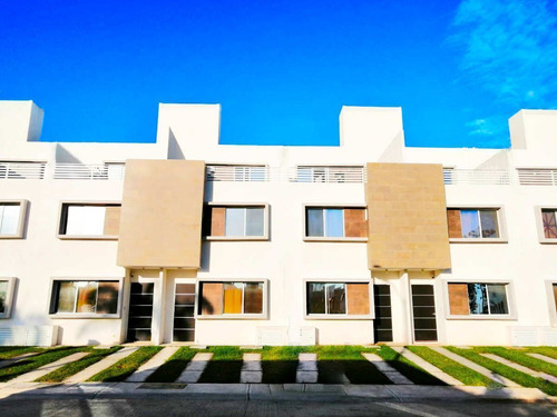 Casa En Venta En Polígono Sur De Cancun