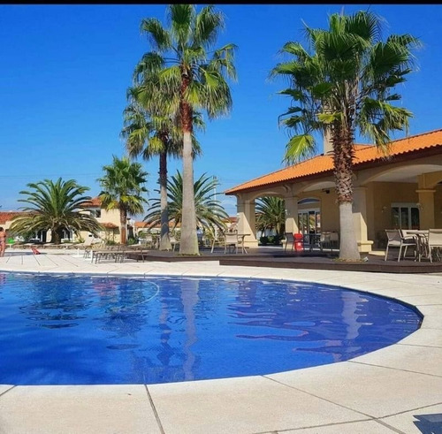 Casa Em Atlântida Com 3 Dormitórios - Mf22593
