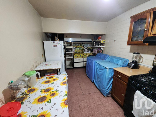 Casa, Calle Privada 217, Casa 17, Lote 10, Manzana 23, Agrícola Pantitlán, Iztacalco, Cdmx, Ab2- Ru