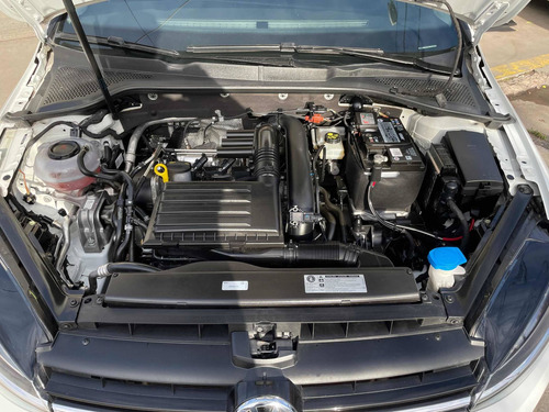 Volkswagen Golf 1.4 Comfortline Tsi Dsg 2018 2234003316