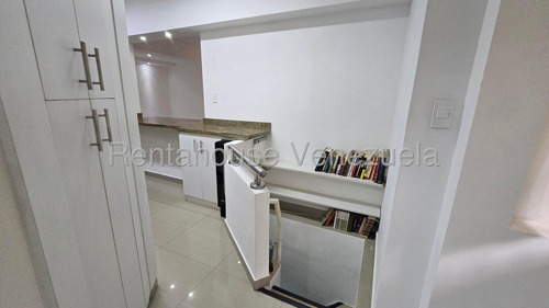 Apto Venta La Tahona. Codigo: 25-18320 Cm