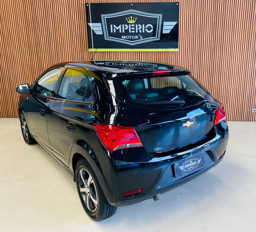 Chevrolet Onix 1.4 MPFI LTZ 8V FLEX 4P AUTOMÁTICO
