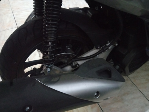 Imagem 10 de 12 de Honda Pcx 150 Sport Abs
