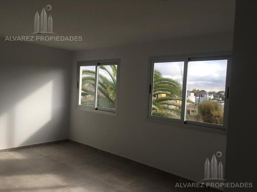 Imagen 30 de 30 de Departamento 2 Ambientes Venta Ituzaingó