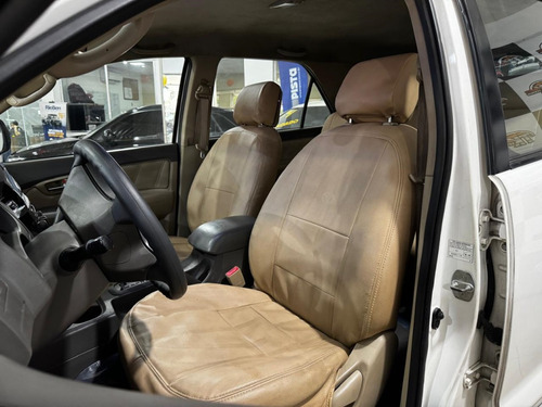 Toyota Hilux SW4 2.7 SR 4X2 16V FLEX 4P AUTOMÁTICO