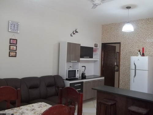 Alugo Casa De Praia- Finais De Semana/temporada- Ilha Comprida/sp- R$200/diária - Á 298 Metros Da Praia, Casa Bem Cuidada Por Caseira, Arejada, Limpa, Sem Mofo Ou Bolor, Acomodação Para Até 10 Pessoas