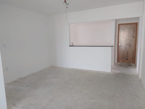 Imagem 6 de 24 de Apartamento Com 108m2 De Área Útil, 3 Quartos 1 Suíte 2 Vagas, Sacada Vista Mar E Morro, Entrada 155 Mil
