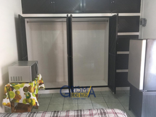 Recámara En Renta En La Rivera