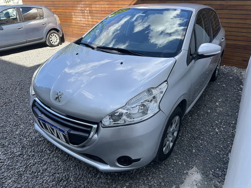 Peugeot 208 1.5 Active