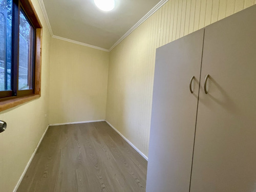 Linda Casa Nueva Con Excelente Ubicación En Limache Centro