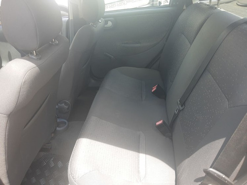 Chevrolet Corsa 1.4 Mpfi Premium Sedan 8v Flex 4p Manual