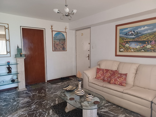 Olga Corina Damiani Apartamento Venta En El Paraiso Mls # 24-19383