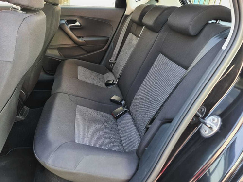 Volkswagen Polo 1.6 L4 Mt 2018