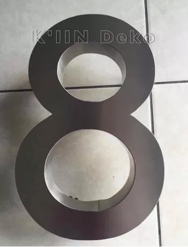 Números para casa 3D Digito 8 30 cm de alto Acero inoxidable para